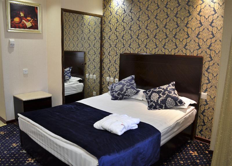 Отель Renion Hills 4*