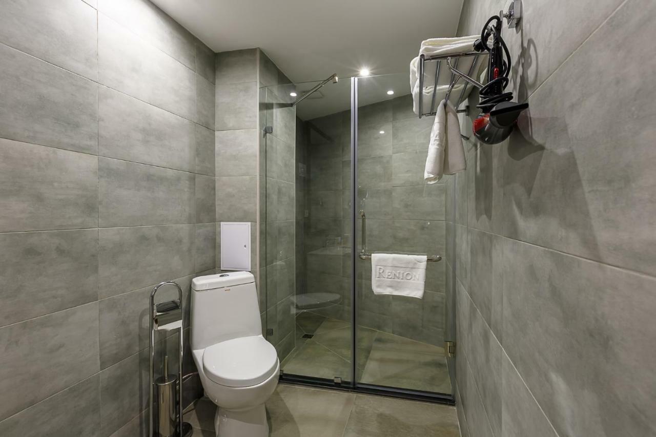 Отель Renion Hills 4*